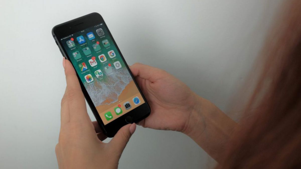 FOTO. Cât de rezistent este iPhone 8