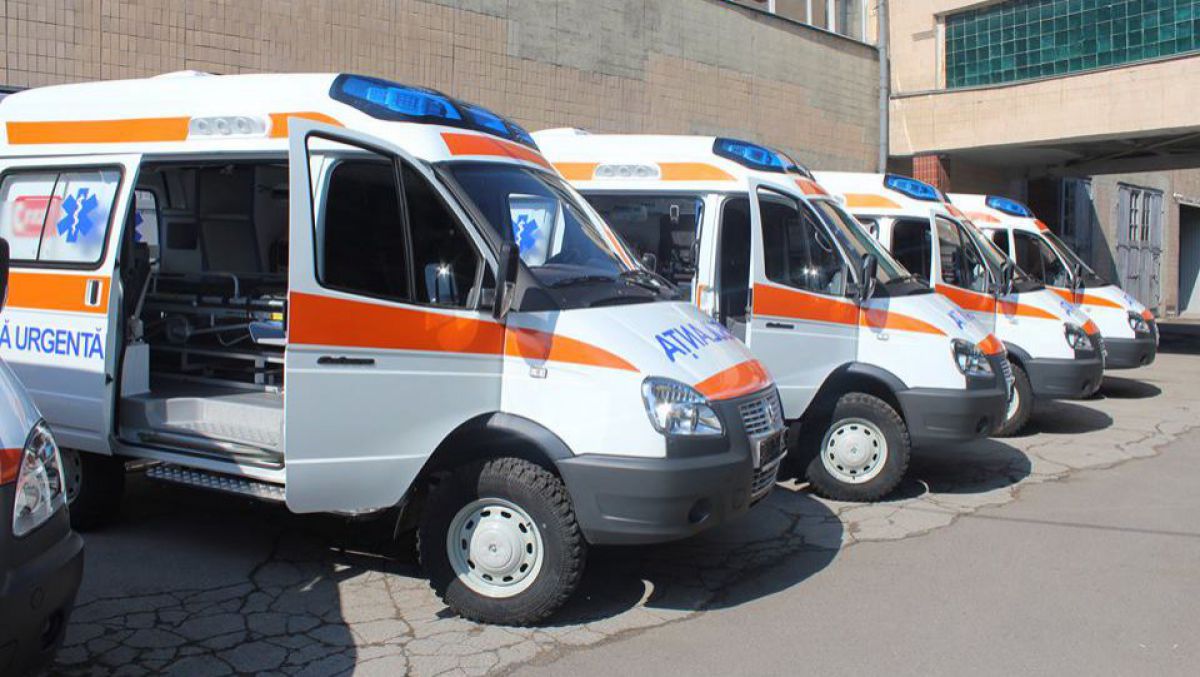 FOTO. Cum arată ambulanțele rusești cumpărate de Guvernul de la Chișinău