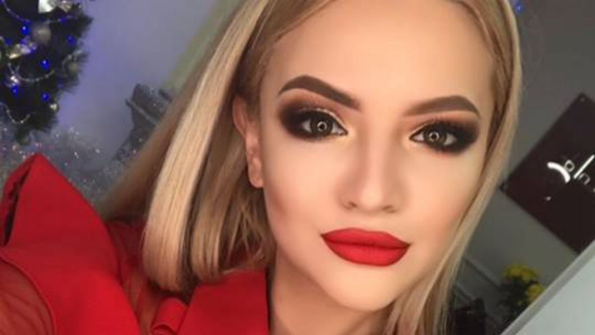 FOTO. Focoasa blondă care ne va reprezenta țara la Miss Tourism Global 2018