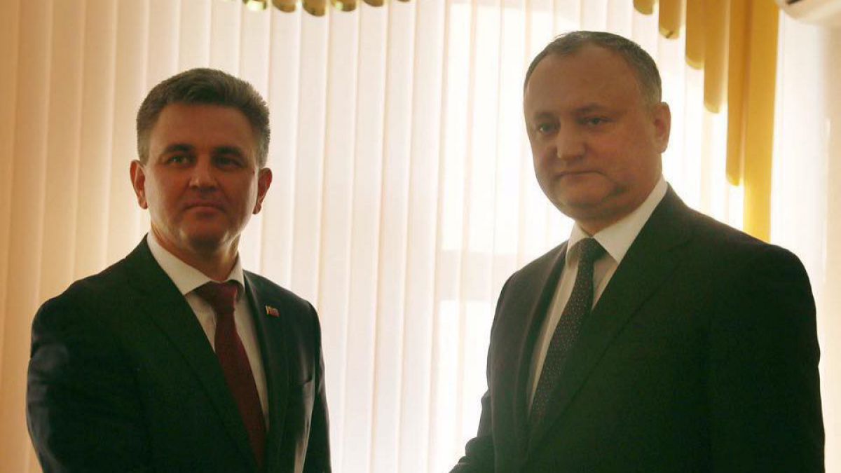 FOTO. Igor Dodon și liderul Transnistriei, Vadim Krasnoseliskii, au avut o întrevedere la Bender