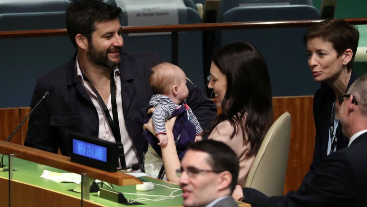 FOTO. Prim-ministrul Noii Zeelande a venit cu bebelușul său de trei luni la Adunarea Generală ONU