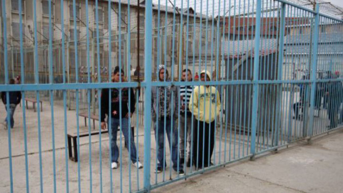 FOTO. Un deținut a evadat din penitenciarul Goian. Poliția cere ajutorul cetățenilor
