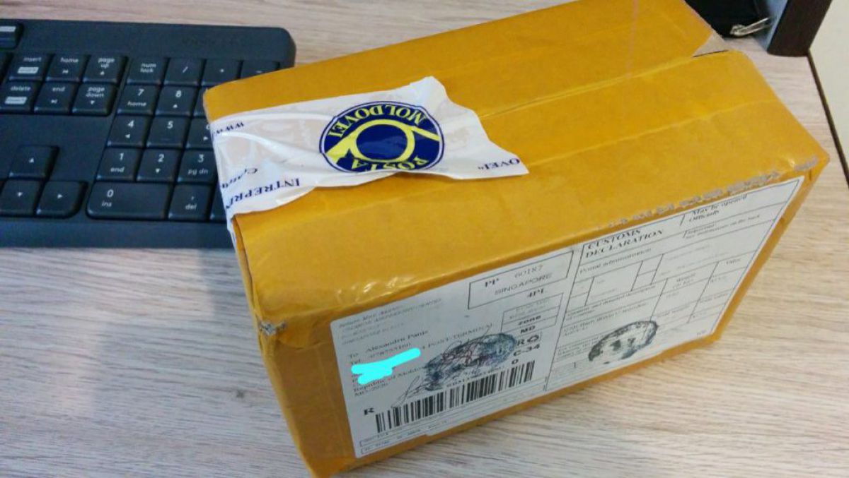 FOTO, VIDEO. Poșta Moldovei, acuzată de ineficiență în livrarea coletelor: Cum comentează instituția