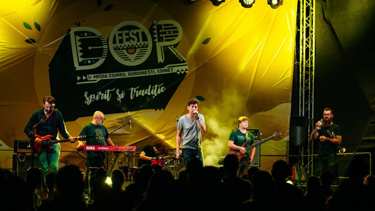 GALERIE FOTO. #DORfest a scris o nouă filă de istorie în Gordinești. 2 zile cu muzică, oameni cu spirit liber și tradiții