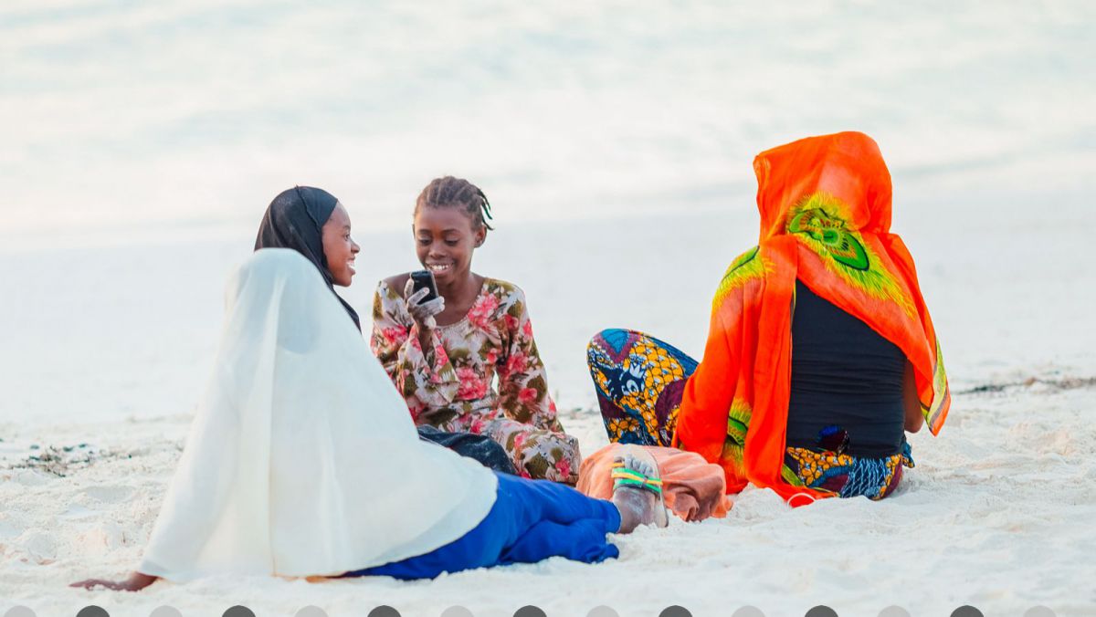GALERIE FOTO. Femeile din Africa văzute prin obiectivul unui fotograf moldovean
