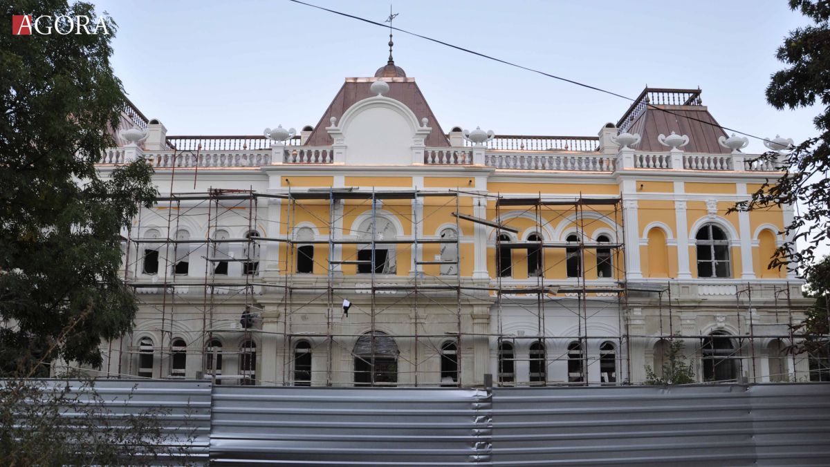 GALERIE FOTO. „Versailles de Hîncești”, aproape de finalizarea lucrărilor de restaurare