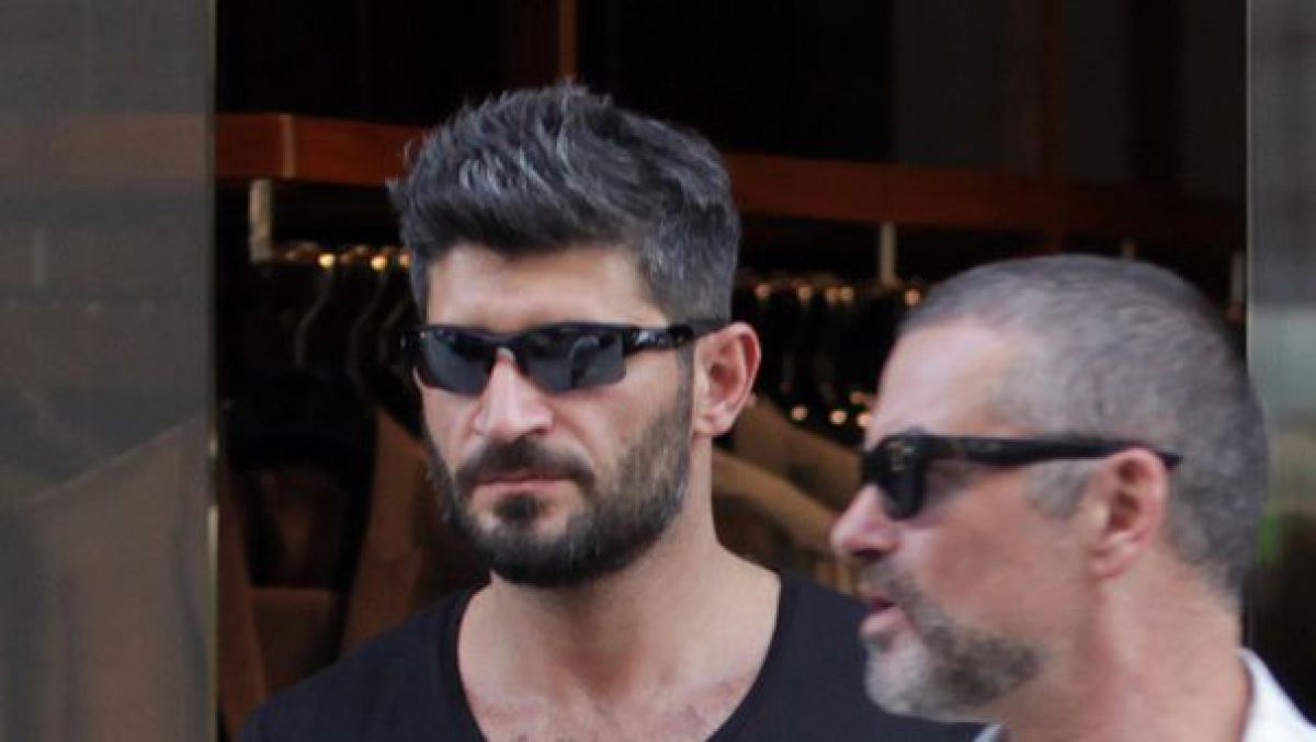 George Michael ar fi fost dependent de heroină. Partenerul cântărețului face primele declaraţii
