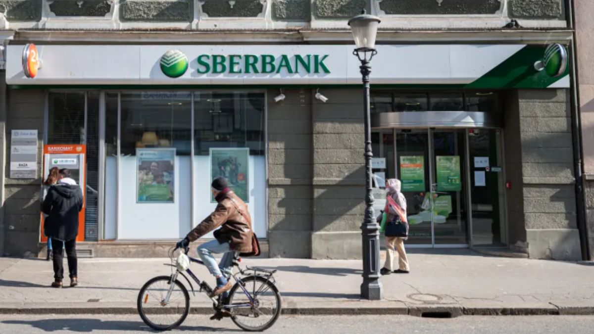 Germania se opune deconectării de la sistemul SWIFT a celei mai mari bănci rusești, Sberbank