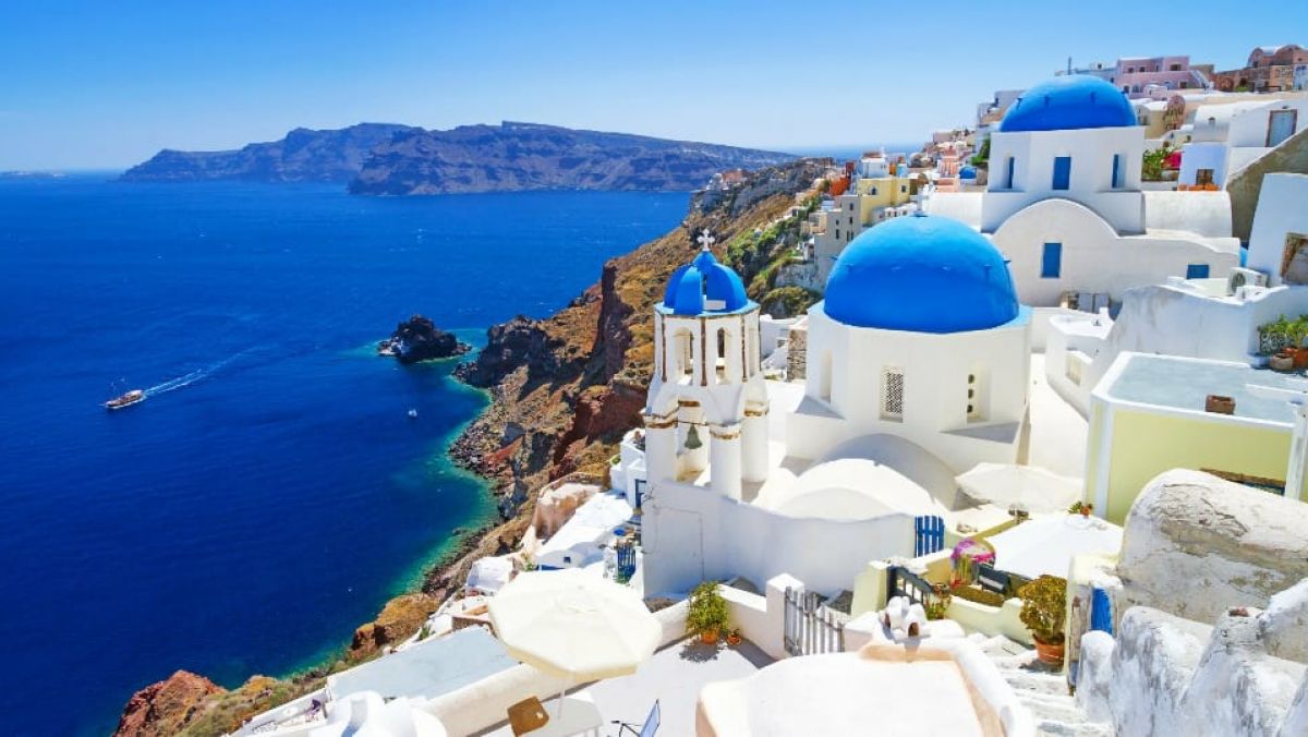 Grecia anulează carantina de șapte zile pentru turiștii din UE și încă cinci țări. Iată în ce condiții