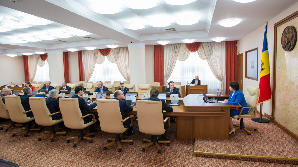 Guvernul a aprobat modificări la Regulamentul privind expertiza tehnică în construcție