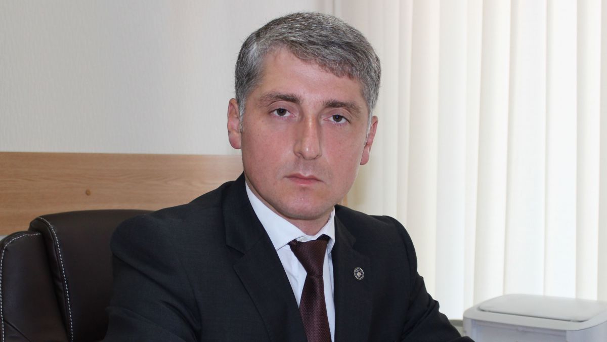 Harunjen răspunde la investigația despre averea sa: Invit autorii să „înoate” printre roșii și castraveți
