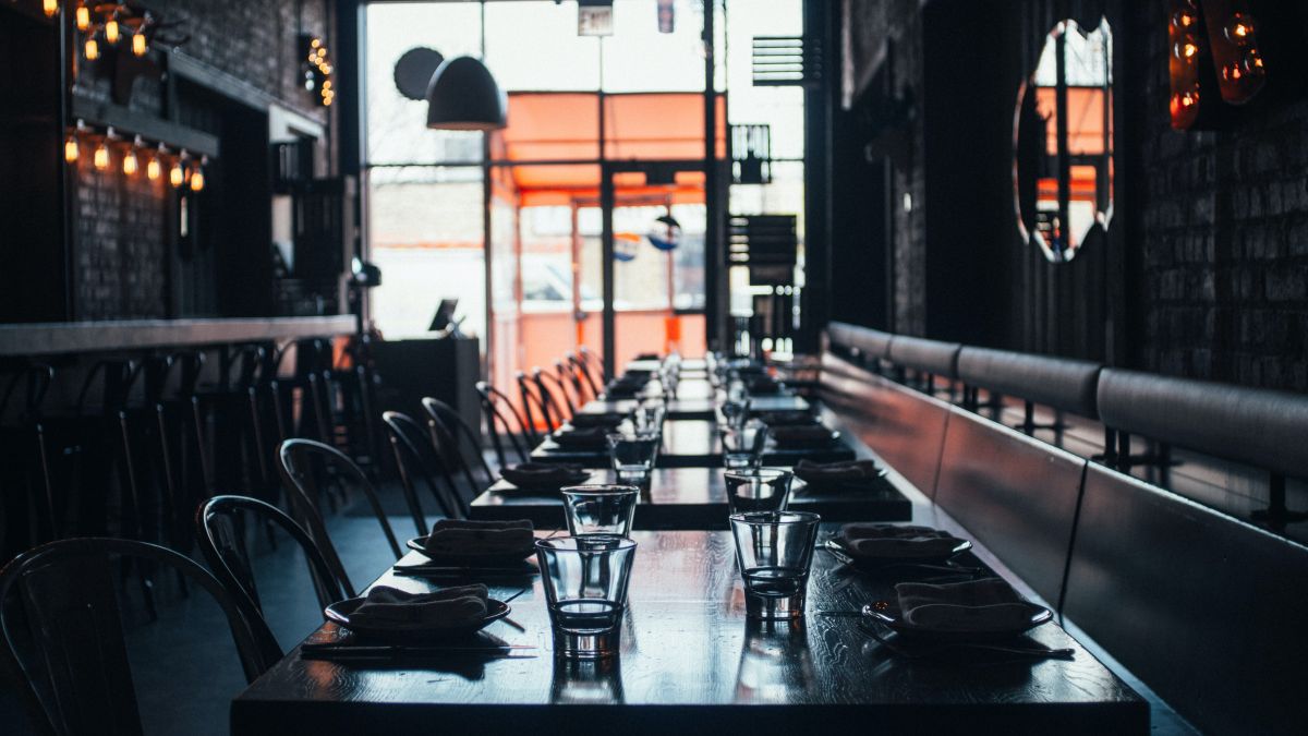 HoReCa cere declararea forței majore în industrie. „Dați-ne o gură de aer!”