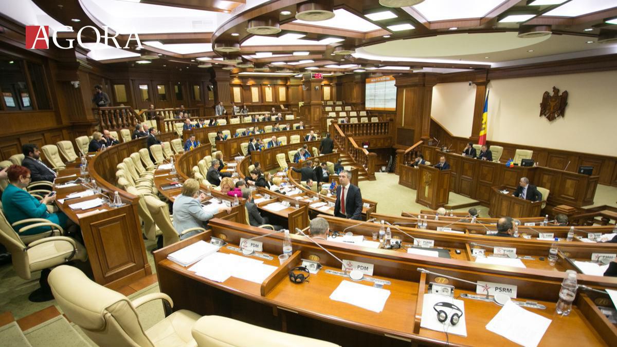Iată deputații care au lipsit astăzi de la ședința Parlamentului