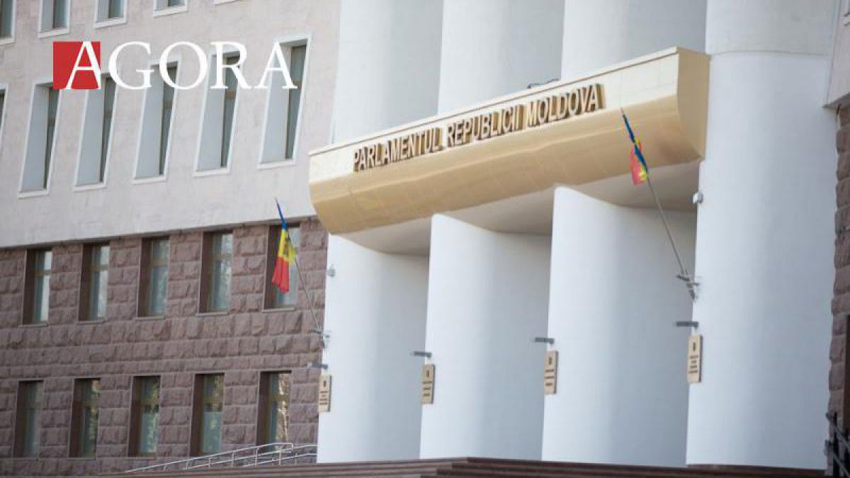 Iată deputații care au părăsit astăzi PCRM