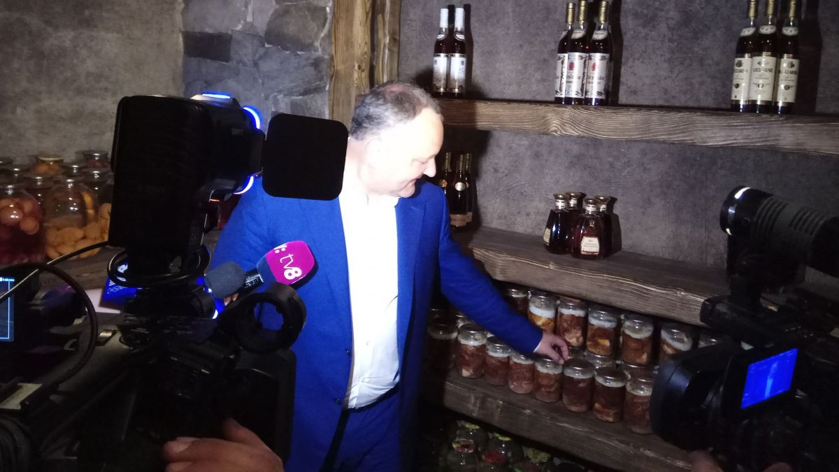 Igor Dodon a golit beciul de la Condrița: „Să las să se strice acolo „tușonka”?” (FOCUS)