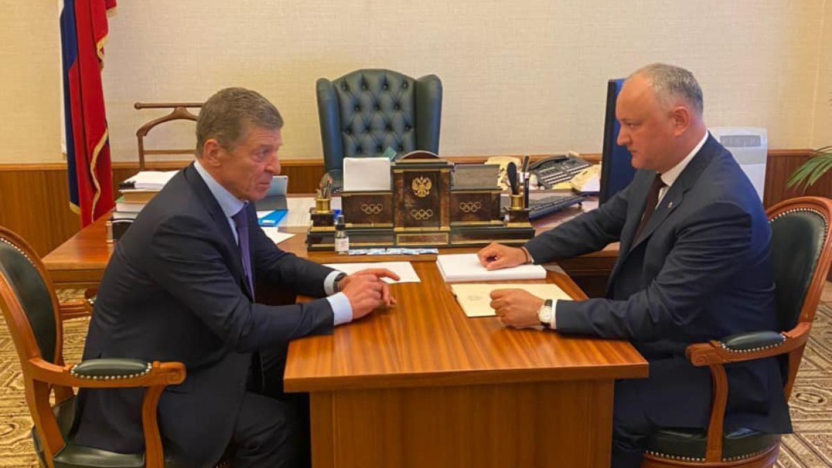 Igor Dodon s-a întâlnit cu Kozak la Moscova: „Am avut o întrevedere productivă”