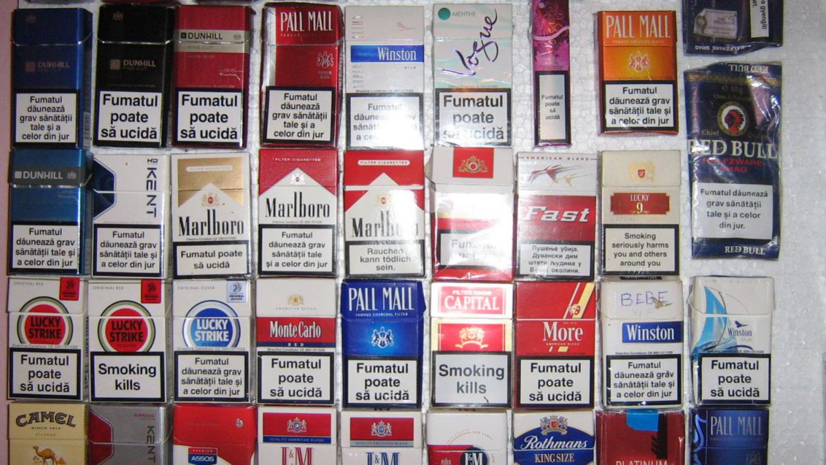 Imaginile explicite de pe pachetele de țigări contribuie la scăderea numărului de decese cauzate de fumat