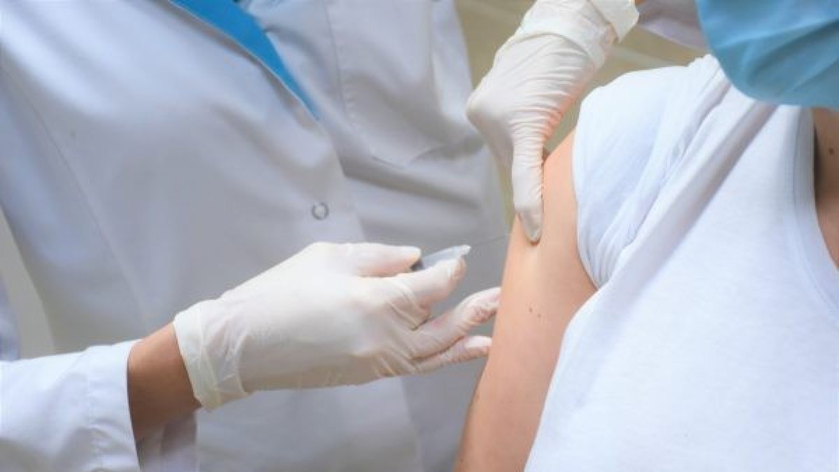 Imunizarea anti-COVID în Moldova: Peste 1,34 milioane de doze de ser administrate și peste 742 mii de persoane vaccinate cu schema completă