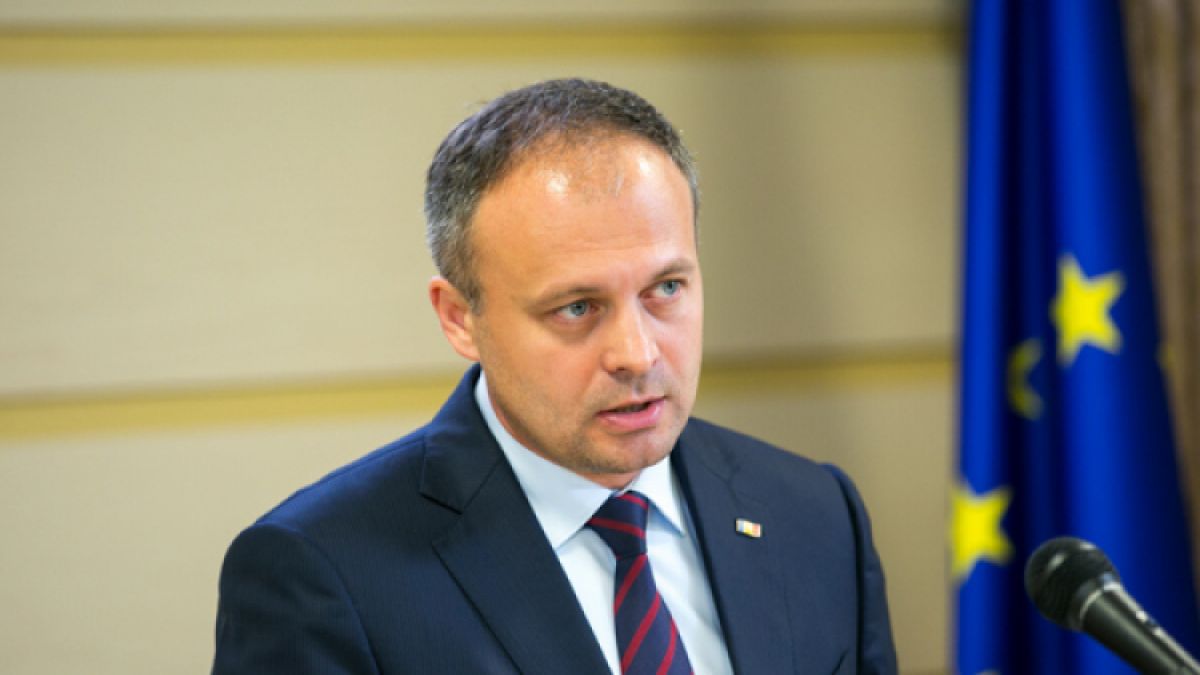 Încă o plecare: Andrian Candu s-a retras din funcția de președinte al Pro Moldova