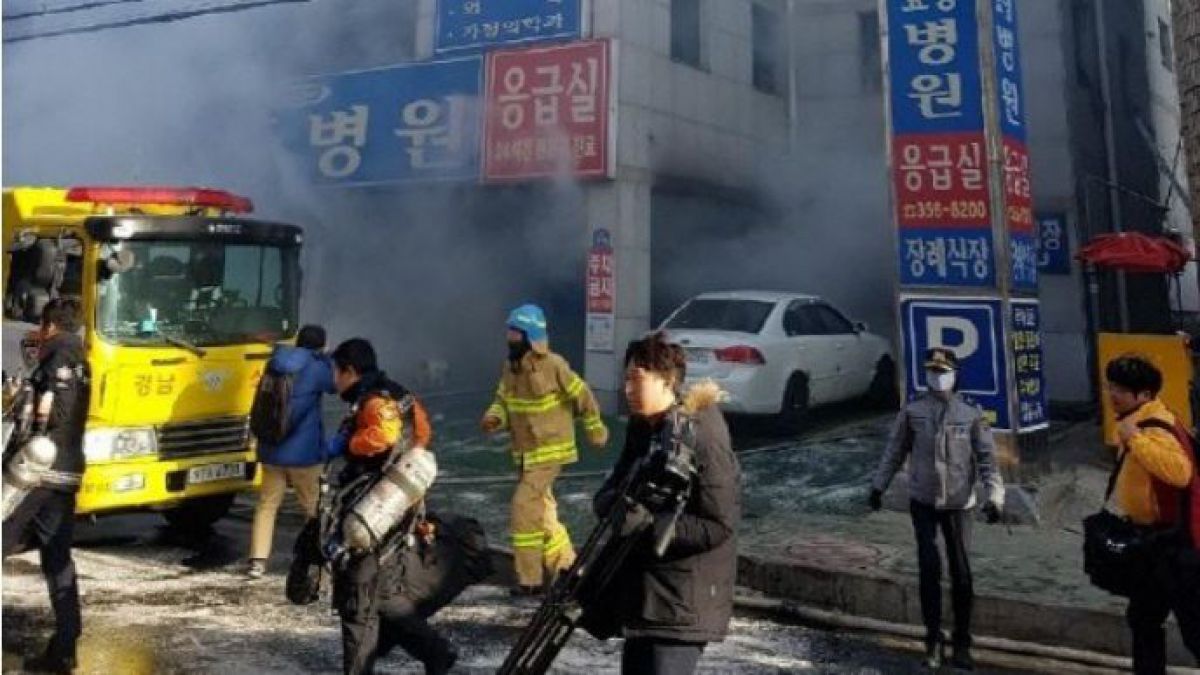 Incendiu într-un spital din Coreea de Sud: 41 de oameni au murit
