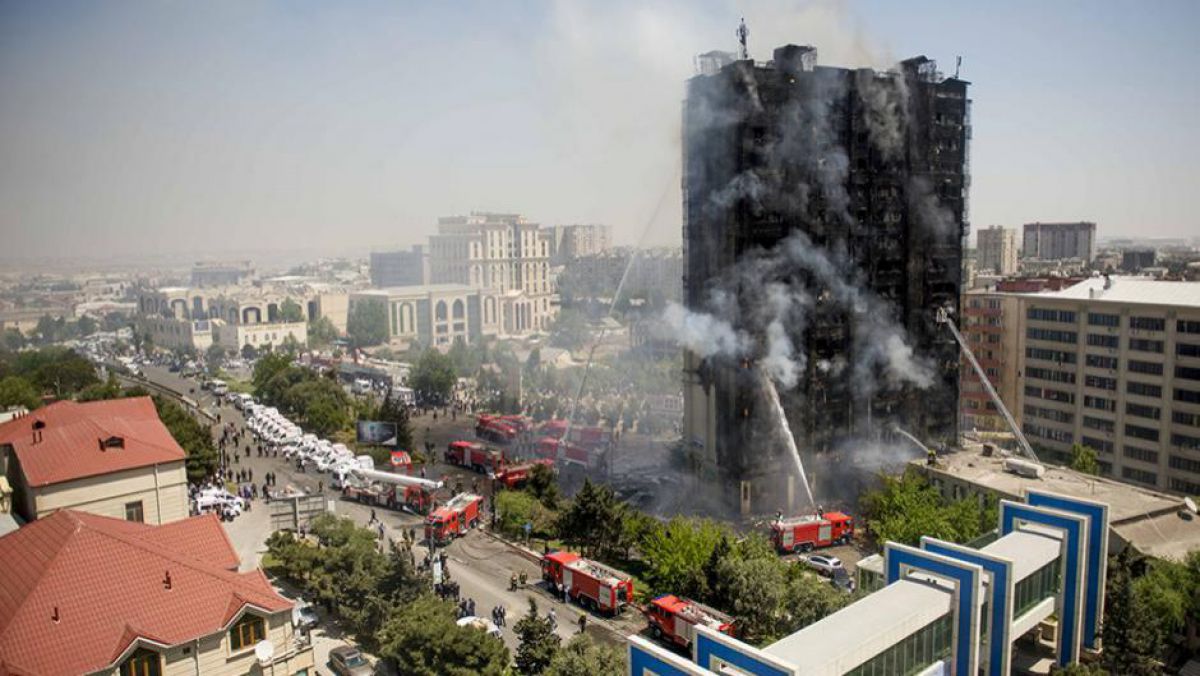 Incendiu la o clinică din Baku: cel puțin 26 de oameni au murit