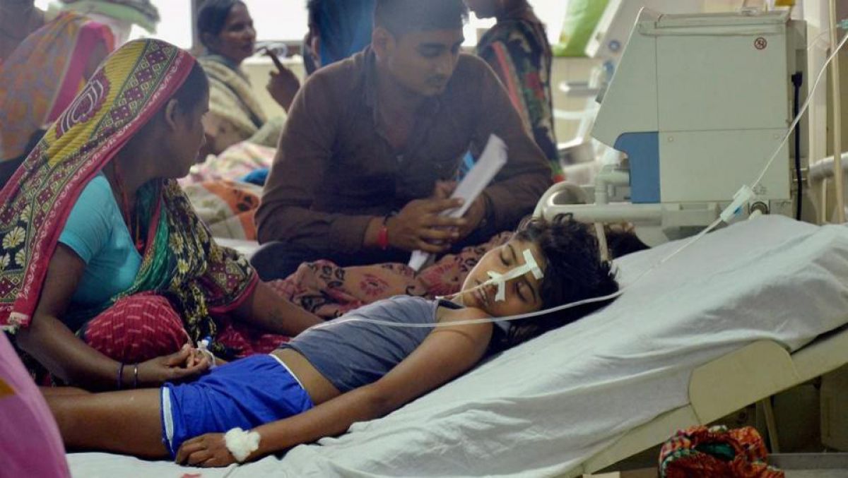 India: Șaizeci de copii au murit la spital din cauza epuizării rezervelor de oxigen