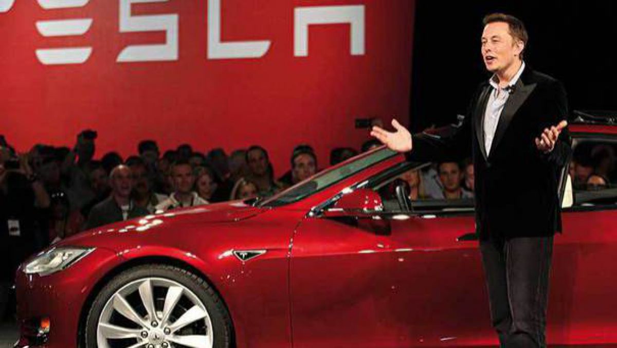 Industria germană vrea să depăşească rivalul Tesla. Locomotiva economiei europene anunţă construcţia celei mai mari fabrici de baterii litiu-ion