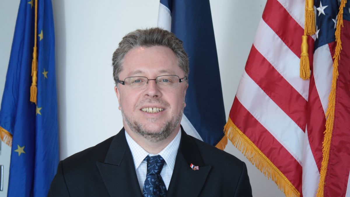 INTERVIU cu Ambasadorul Franței la Chișinău despre cei 500 de miliarde euro deblocați de UE și preocupările legate de evoluția COVID-19 în RM