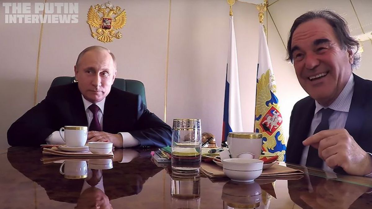 Interviul lui Putin pentru Oliver Stone: Despre nepoți, spionaj și ce ar face dacă ar fi cu un gay pe un submarin