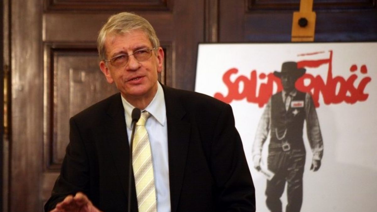 Istoria libertății poloneze sau despre urmările introducerii legii marțiale și interzicerea sindicatului „Solidarnost”