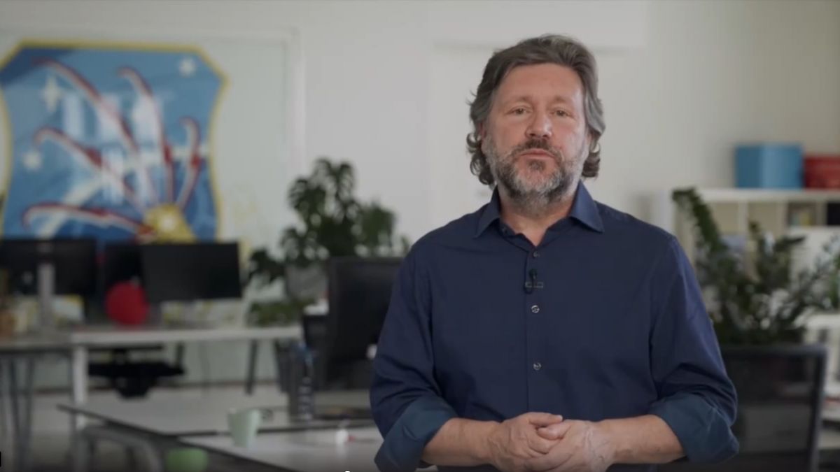 John Cotterell, CEO Endava: „Continuăm să creștem rapid și să ne extindem în noi locații în pofida consecințelor pandemiei”