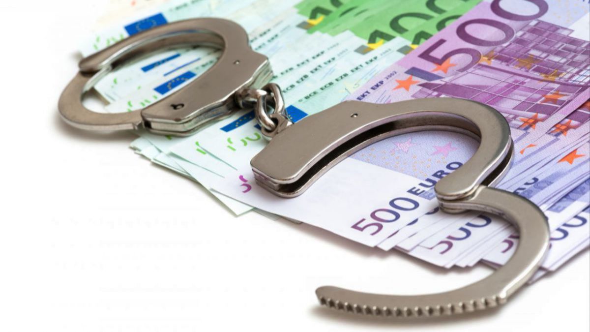 Judecătoria Buiucani a prelungit mandatele de arest pe numele magistraților și a executorilor judecătorești, arestați pentru spălare de bani