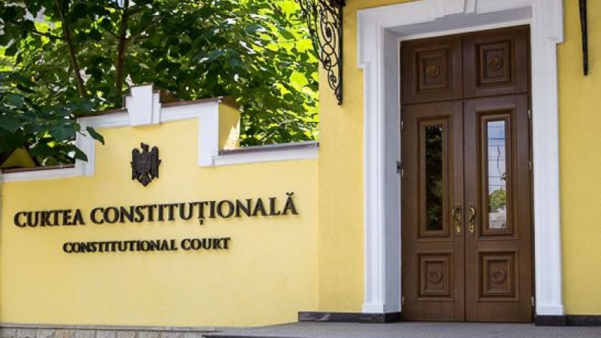 Judecătorul desemnat de Parlament pentru funcția de magistrat la Curtea Constituțională a renunțat la mandat (DOC)