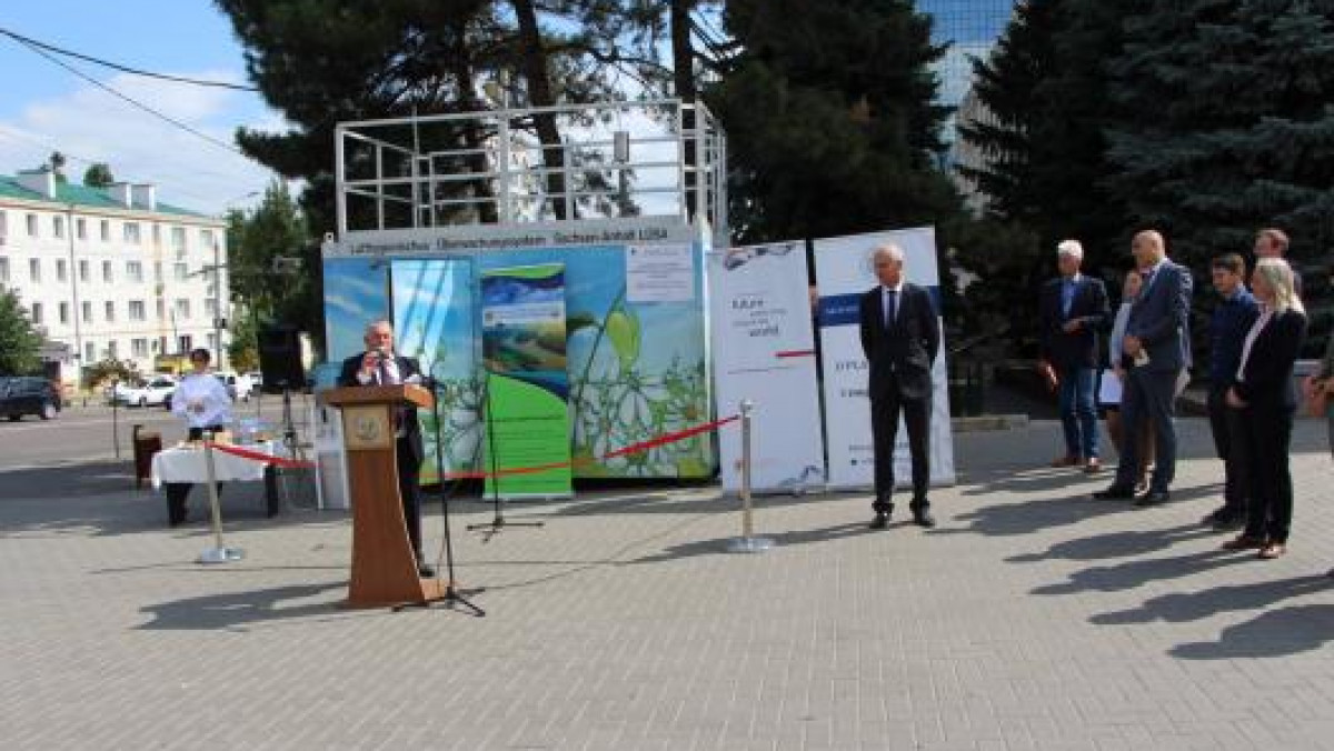 La Chișinău a fost lansată prima stație automată de monitorizare a calității aerului atmosferic de tip trafic