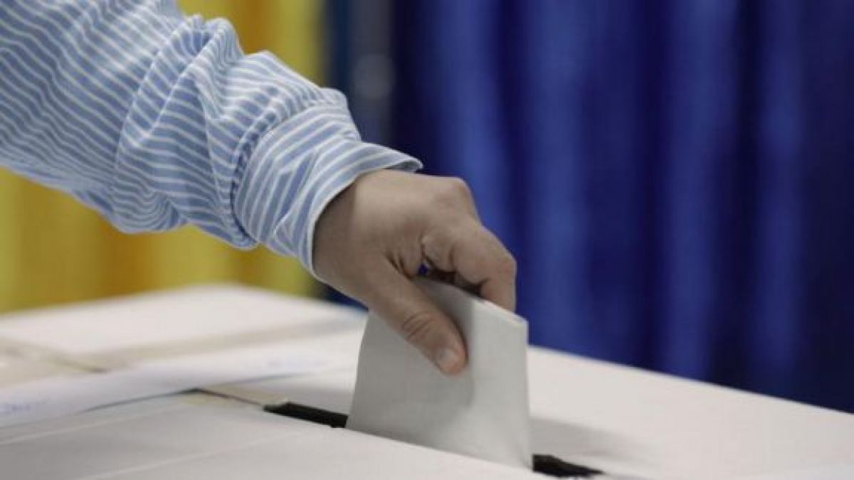 La trei ore de la deschiderea urnelor au votat în jur de 7% dintre alegători, cu 3% mai puțini decât la alegerile prezidențiale din 2016