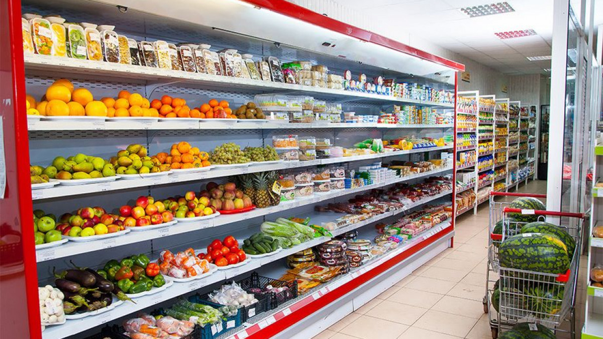 Lanțurile comerciale vor fi obligate să includă pe raft produsele alimentare ale micilor producători