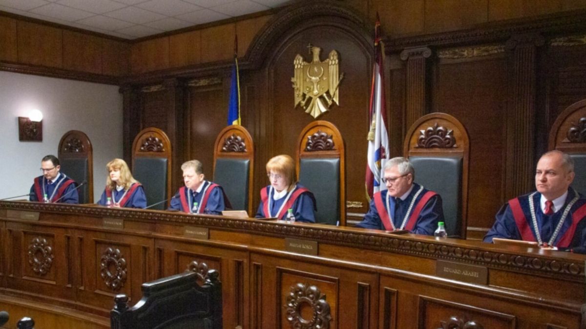 Liderii forțelor politice care au sesizat CC în privința creditului rus mulțumesc magistraților pentru curaj: „Este „ziua zero” pentru justiția din R. Moldova”
