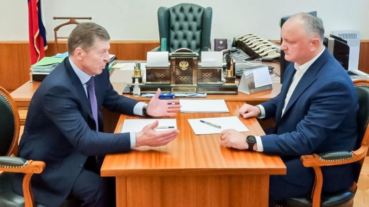 Liderul PSRM, Igor Dodon, s-a întâlnit cu șeful-adjunct al administrației președinției Rusiei, Dmitrii Kozak. Ce au discutat cei doi
