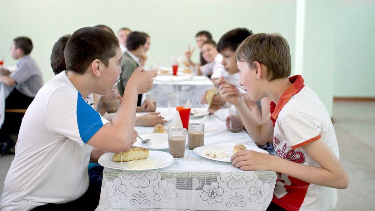 LISTA companiilor favorizate la achizițiile de alimente pentru școlile și grădinițele din Capitală