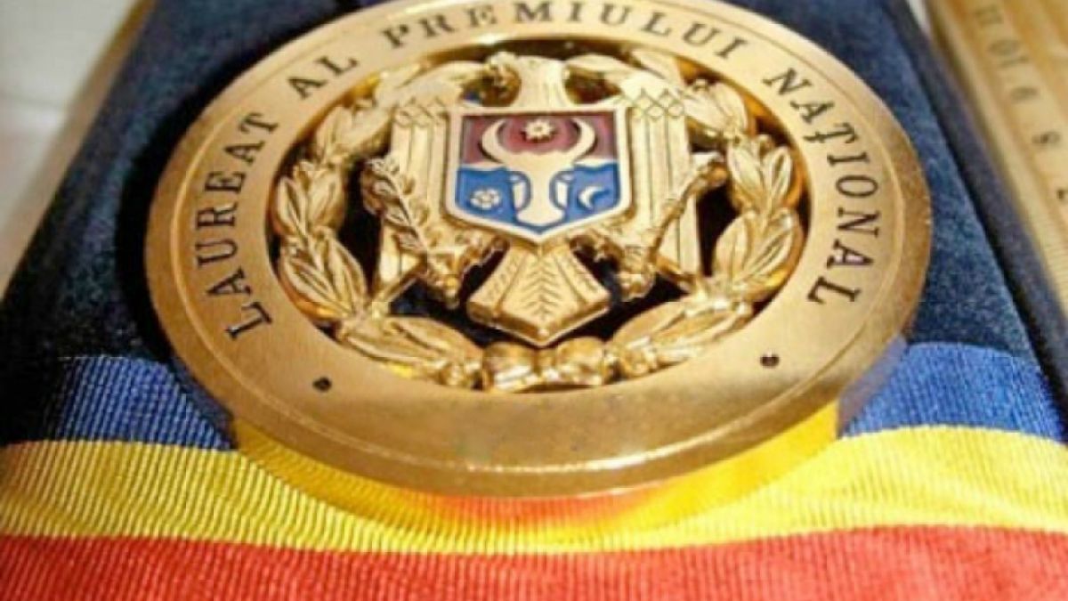 Lista persoanelor care vor primi Premiul Național 2020. Vor fi decorați mai mulți medici, oameni din cultură și antreprenori