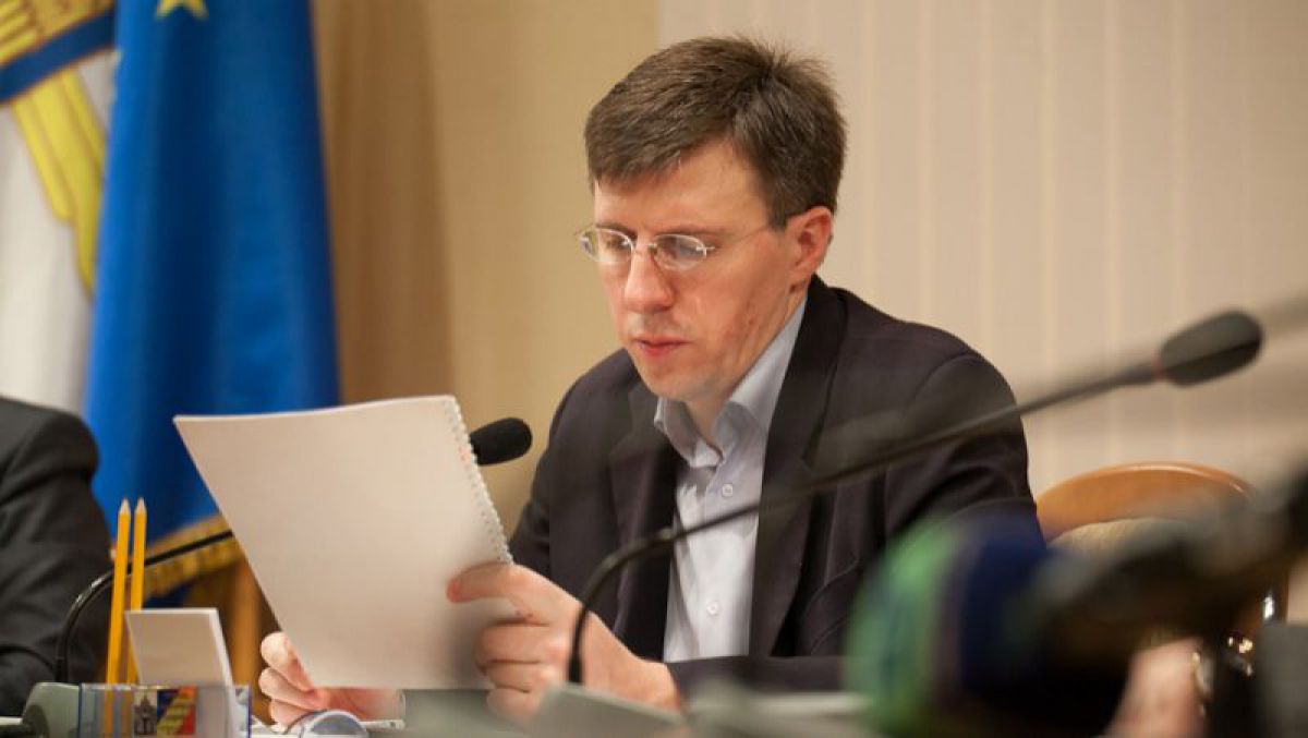 LIVE. Ședința CMC: Se discută inițierea referendumului pentru demiterea lui Chirtoacă