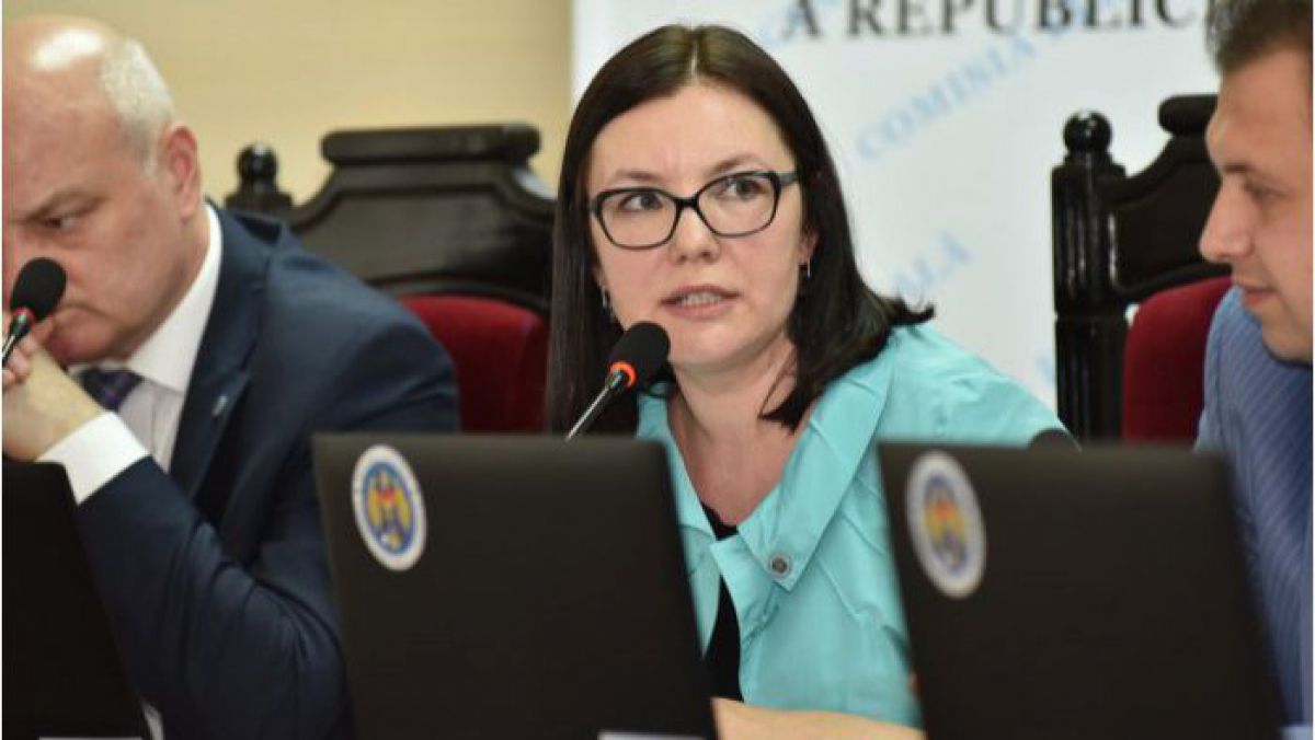 Gurduza cere revocarea din funcție a președintei CEC, Alina Rusu