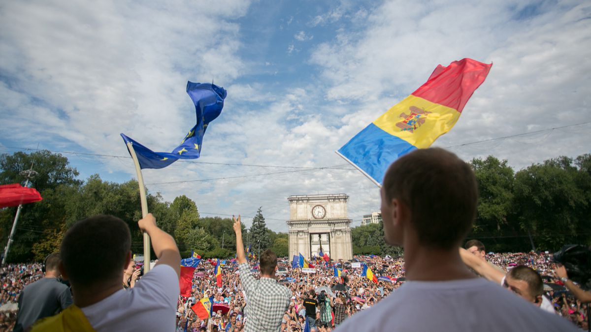 LIVE. „Protestăm. Nu Cedăm. Oprim Dictatura”. Protest împotriva invalidării alegerilor din Capitală
