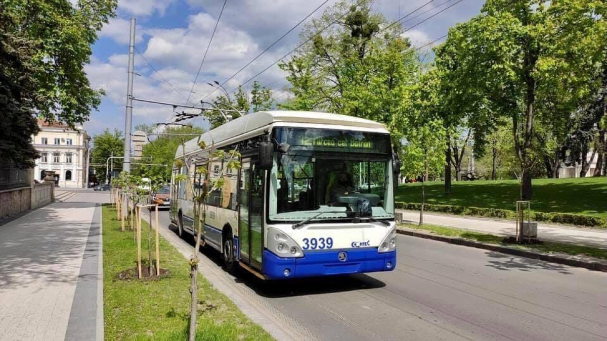 Mai multe curse care vor circula mai des. Cum va fi suplinit transportul public din capitală în zilele de Paștele Blajinilor