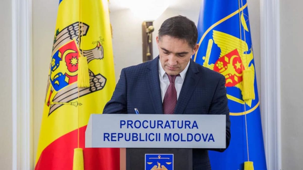 Mai mulți judecători acuză că procurorul general ar fi dezinformat de către subalternii săi: „Plasează impotența procesuală pe umerii instanțelor”