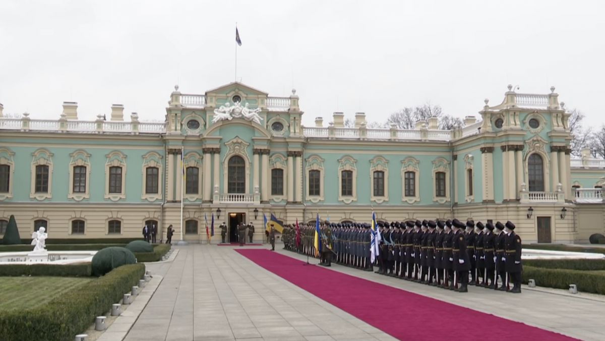 Maia Sandu, întâmpinată de Zelenski la Kiev (VIDEO)