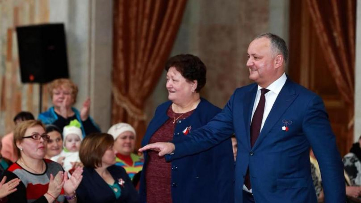 Mama lui Igor Dodon, citată la Procuratură. PSRM: „Un pas josnic și inuman”