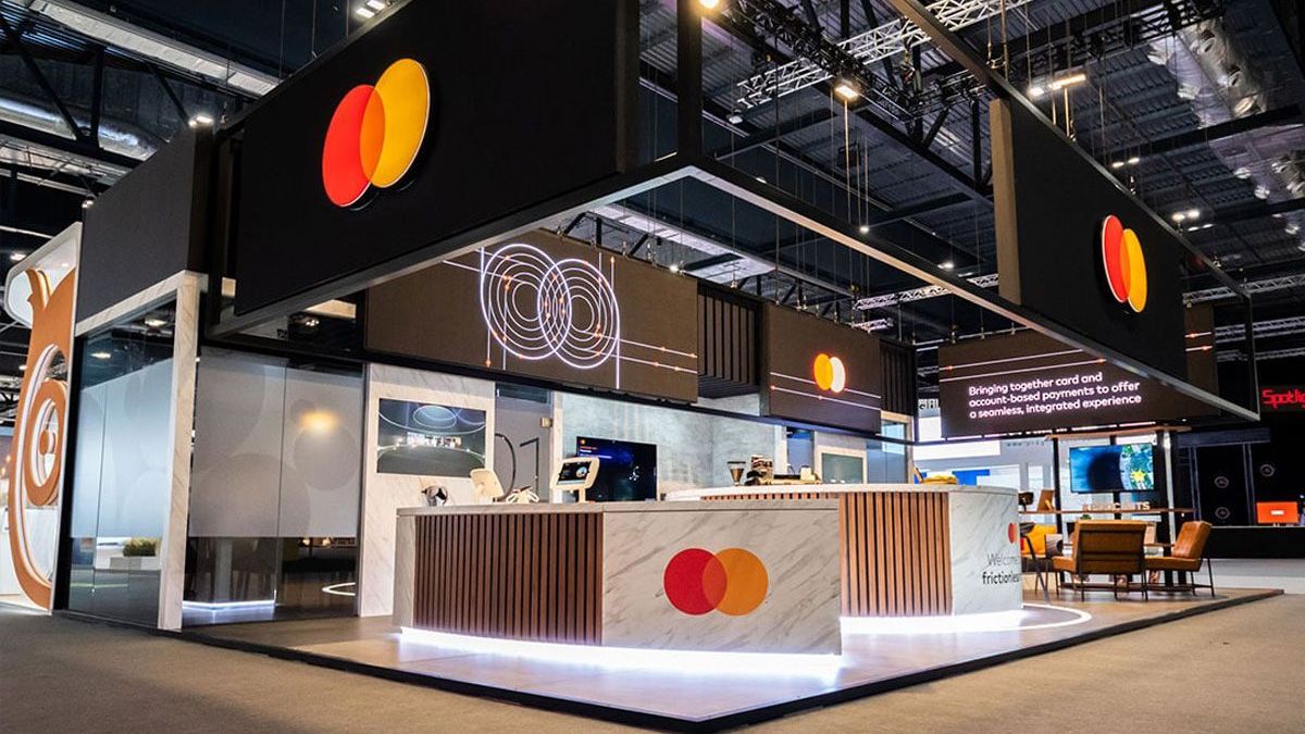 Mastercard a deconectat mai multe instituții financiare rusești de la rețeaua sa