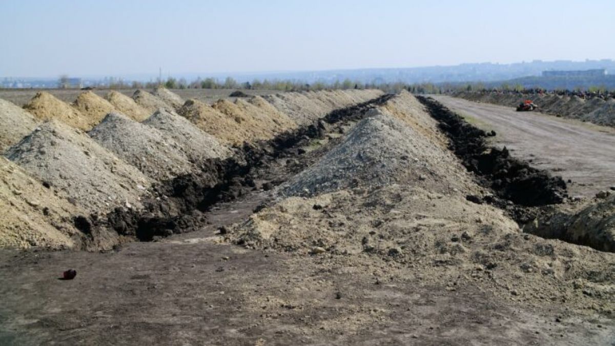 Matematica gropilor sau cum explică Chicu numărul locurilor pregătite la cimitirul „Sfântul Lazăr”