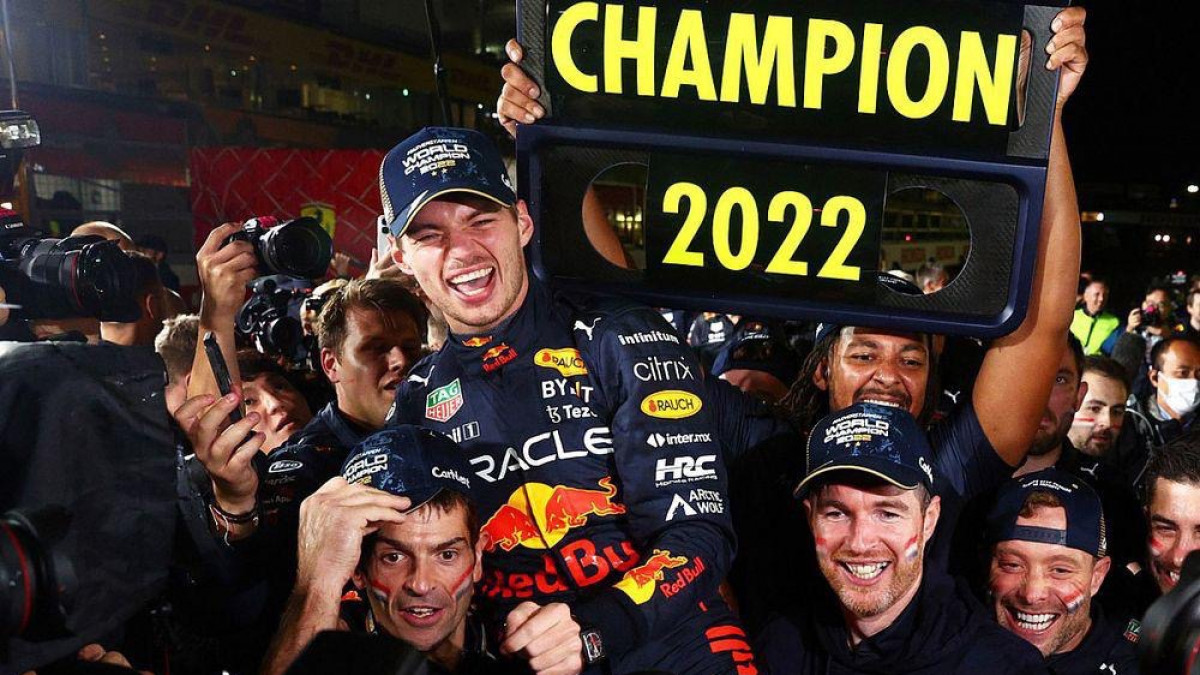 Max Verstappen a devenit dublu campion mondial la Formula 1 (probabil)